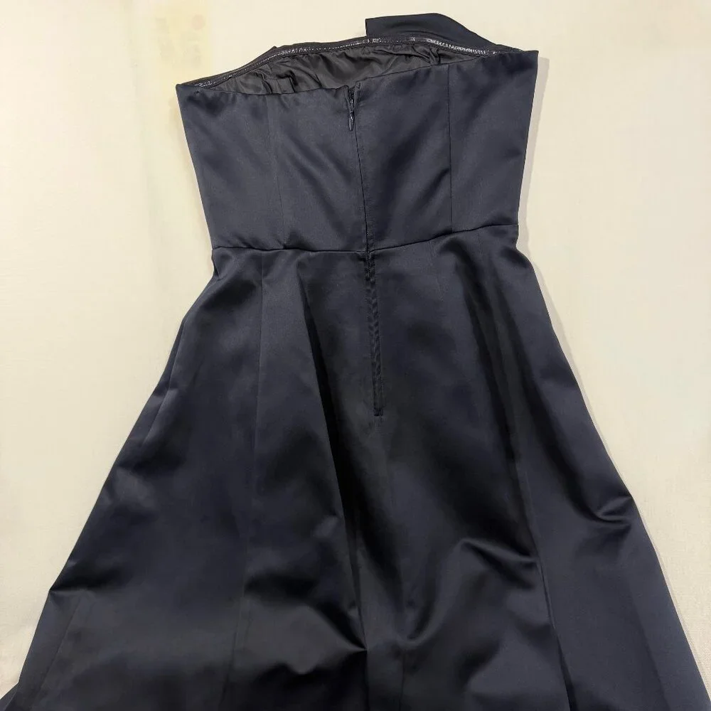 H&M Navy Blue Strapless Bow Detail Fit Flare Dress Size 8 - Picture 5 of 9